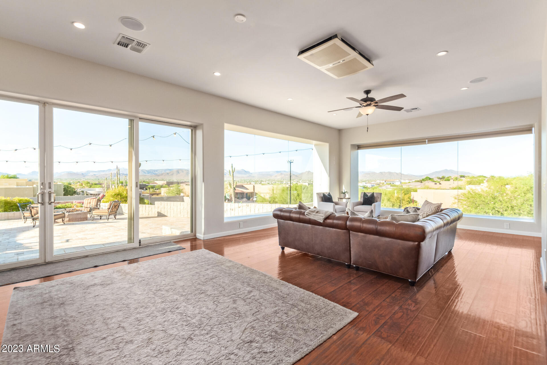 206 West Rock View Road Phoenix, AZ 85085 - Photo 24 of 74 Entertaining and views