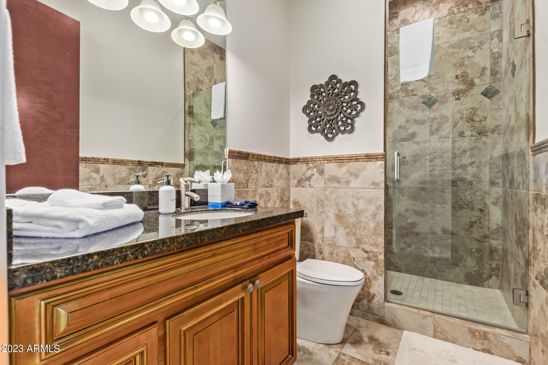 206 West Rock View Road Phoenix, AZ 85085 - Photo 64 of 74 Bathroom 4