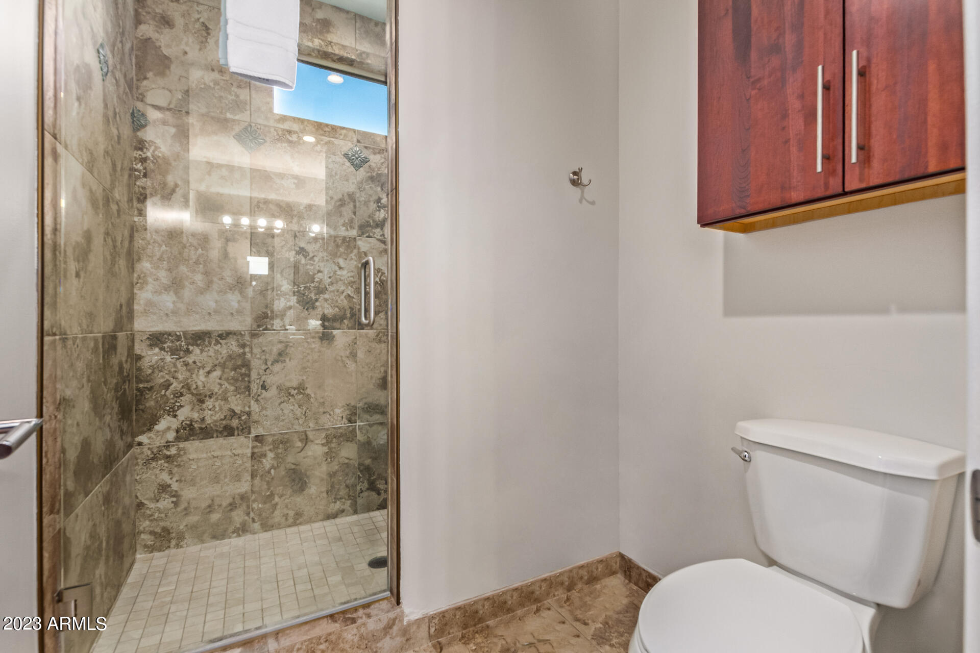 206 West Rock View Road Phoenix, AZ 85085 - Photo 68 of 74 Bathroom 5