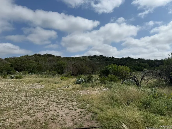 $400,000 | Tbd Murray Ranch Road, Sabinal, TX 78881