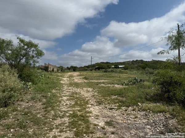$400,000 | Tbd Murray Ranch Road, Sabinal, TX 78881