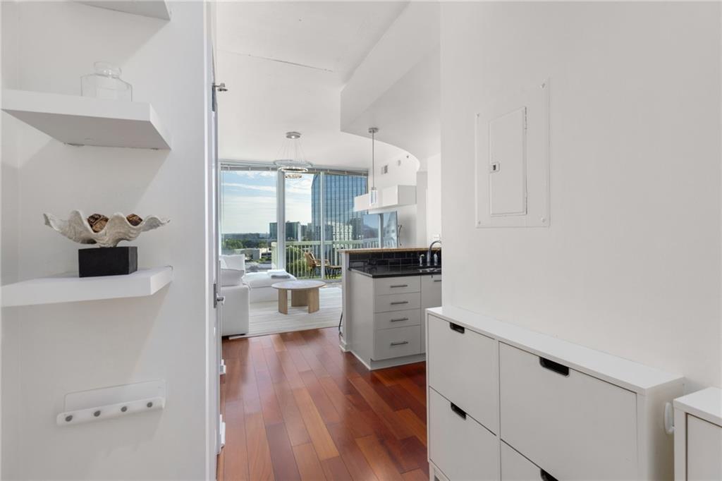 3324 Peachtree Road Northeast, Unit 1304 Atlanta, GA 30326 - Photo 3 of 53