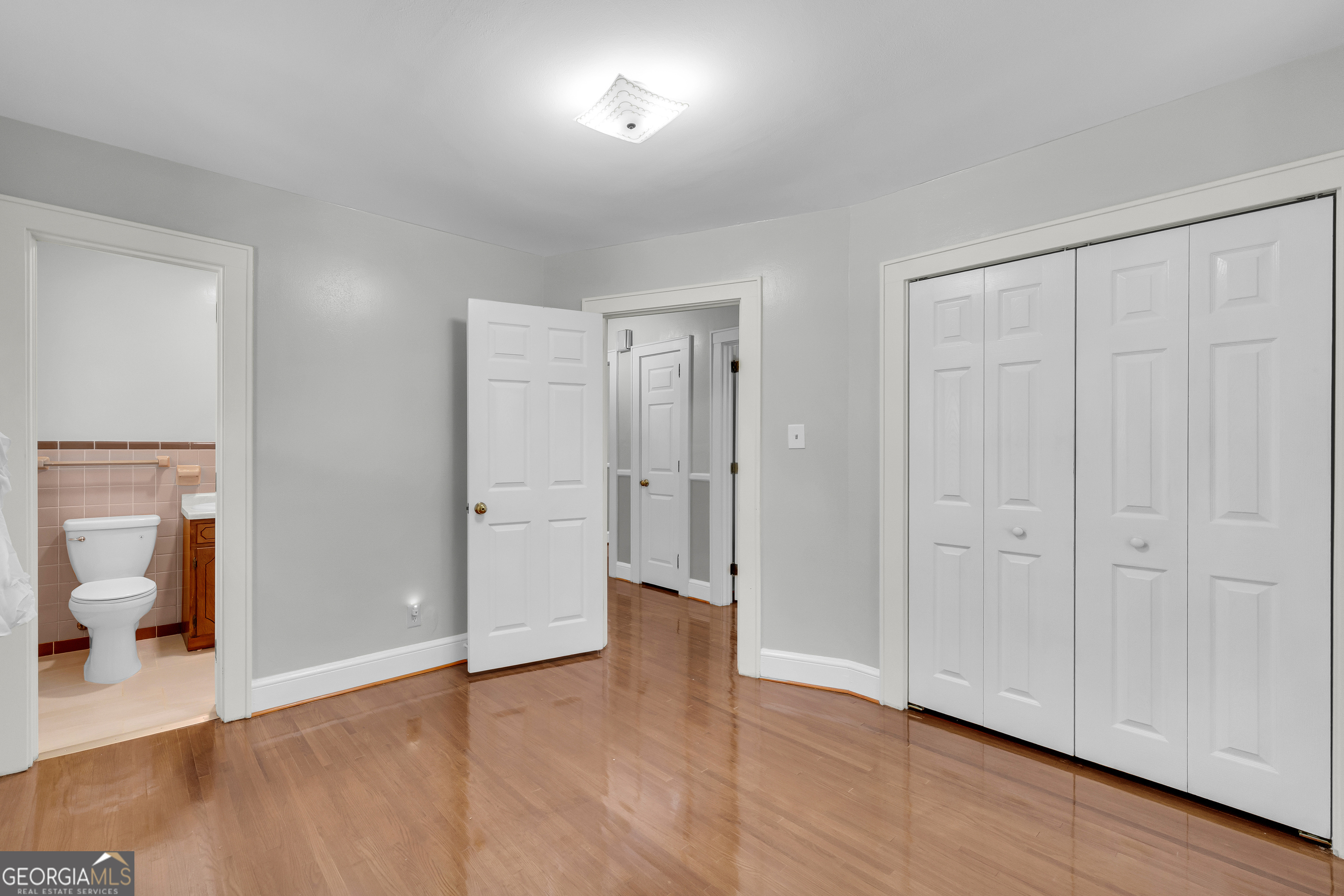 128 Smith Street Hartwell, GA 30643 - Photo 29 of 38 Primary Bedroom