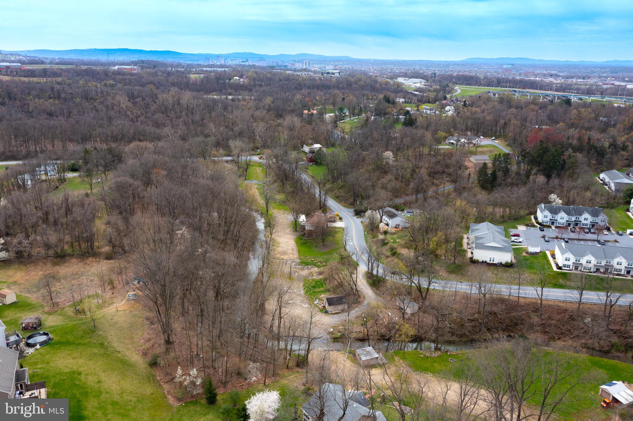 2819 Shutt Mill Road Harrisburg, PA 17110 - Photo 9 of 12 Gallery Image 9