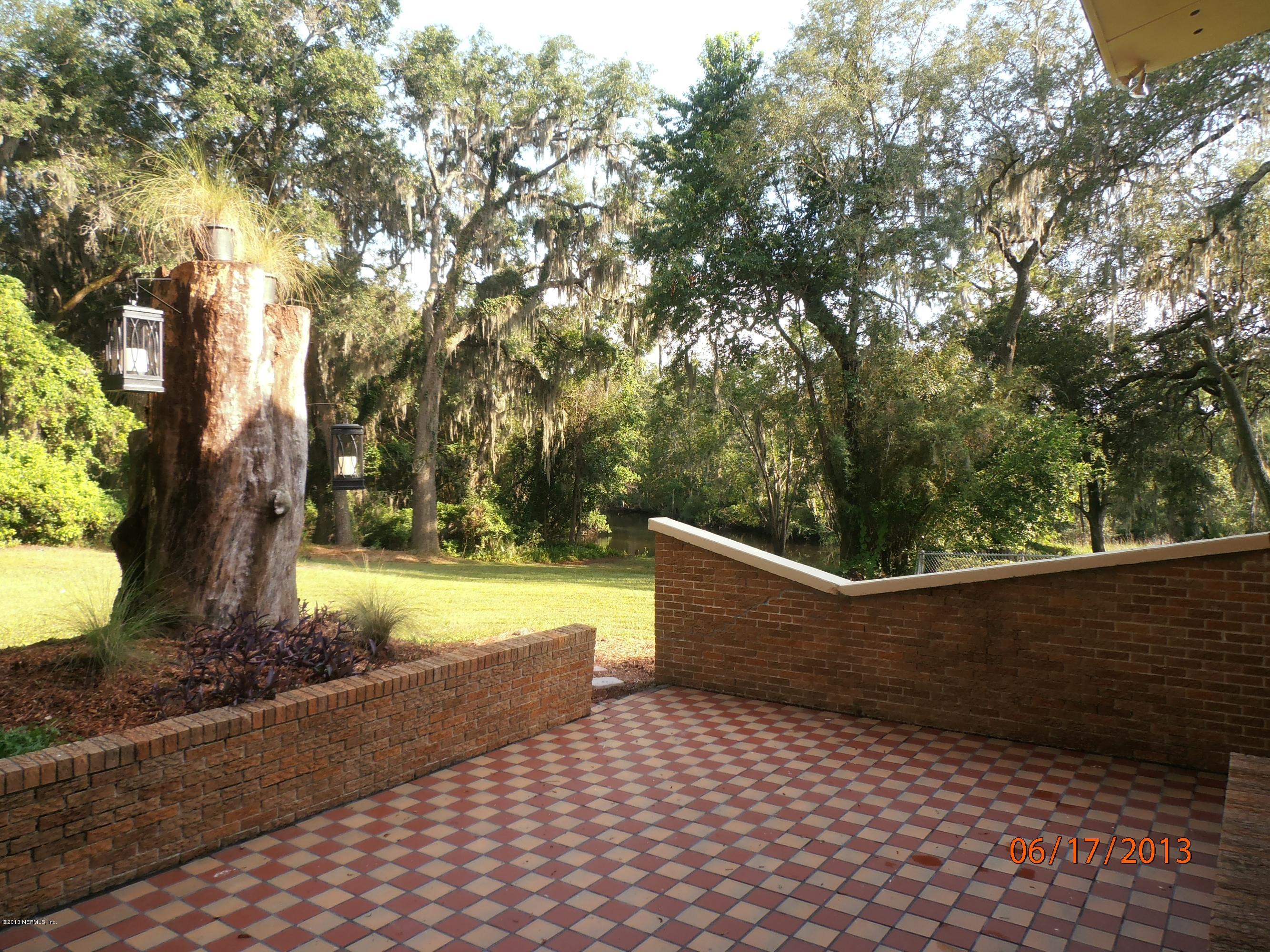 10112 Lake View Road West Jacksonville, FL 32225 - Photo 44 of 59 Back Patio