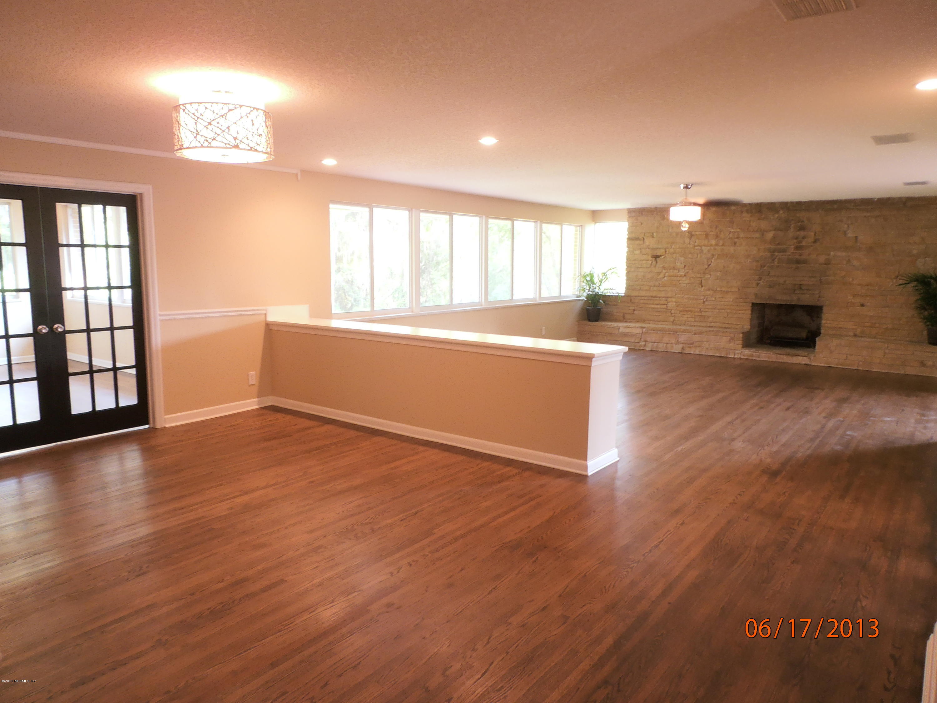 10112 Lake View Road West Jacksonville, FL 32225 - Photo 8 of 59 Family Room