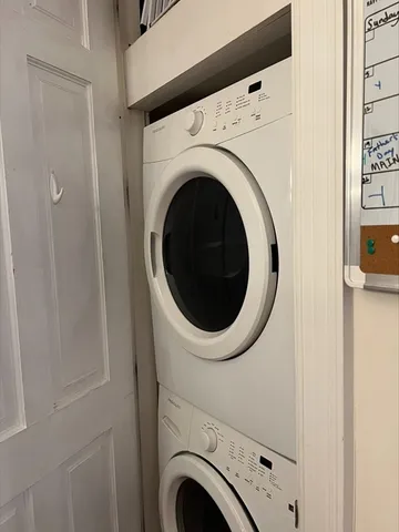 $3,495 | 34 Greenwich Park, Unit 2, Boston, MA 02118