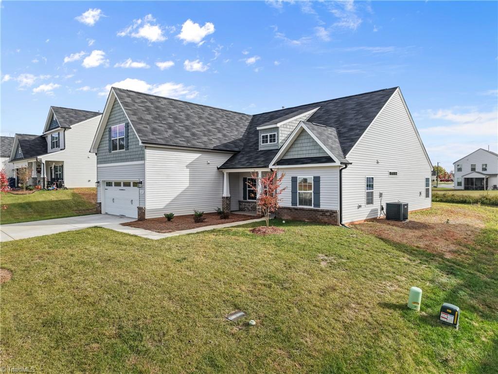 117 Rocky Maple Drive King, NC 27021 - Photo 3 of 36