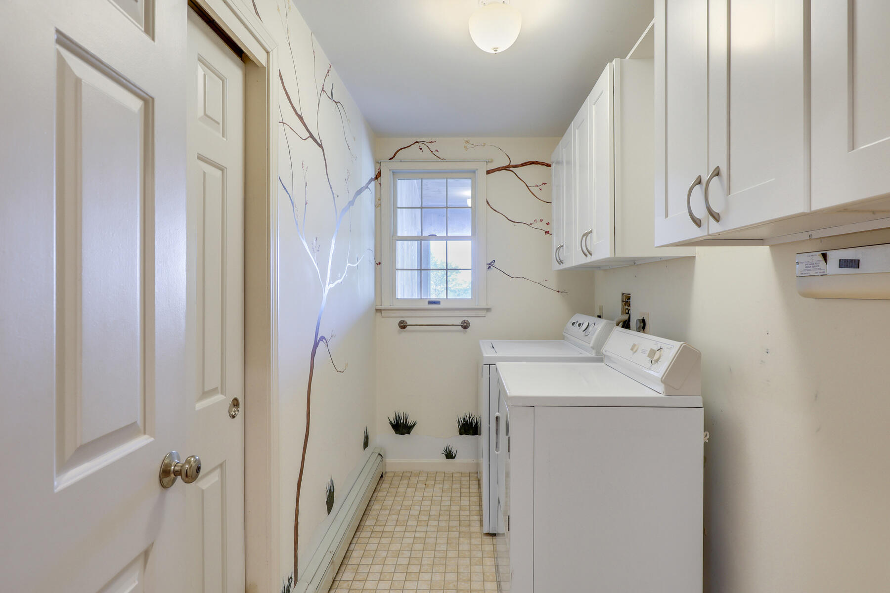 39 Sparrowhawk Road Orleans, MA 02653 - Photo 22 of 40 a utility room with dryer and washer