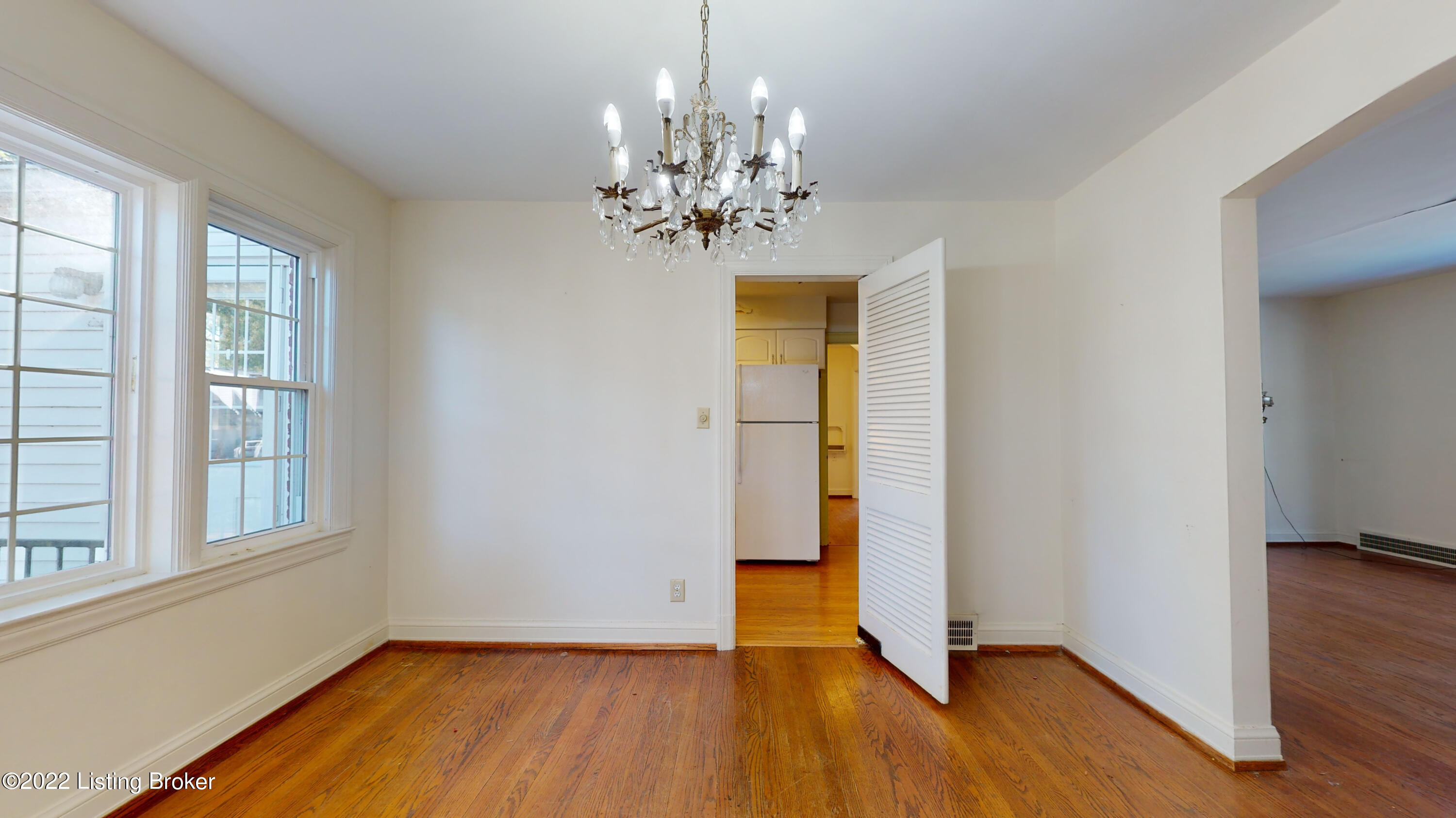 129 Heady Avenue Louisville, KY 40207 - Photo 8 of 36 129-Heady-10092022_180534
