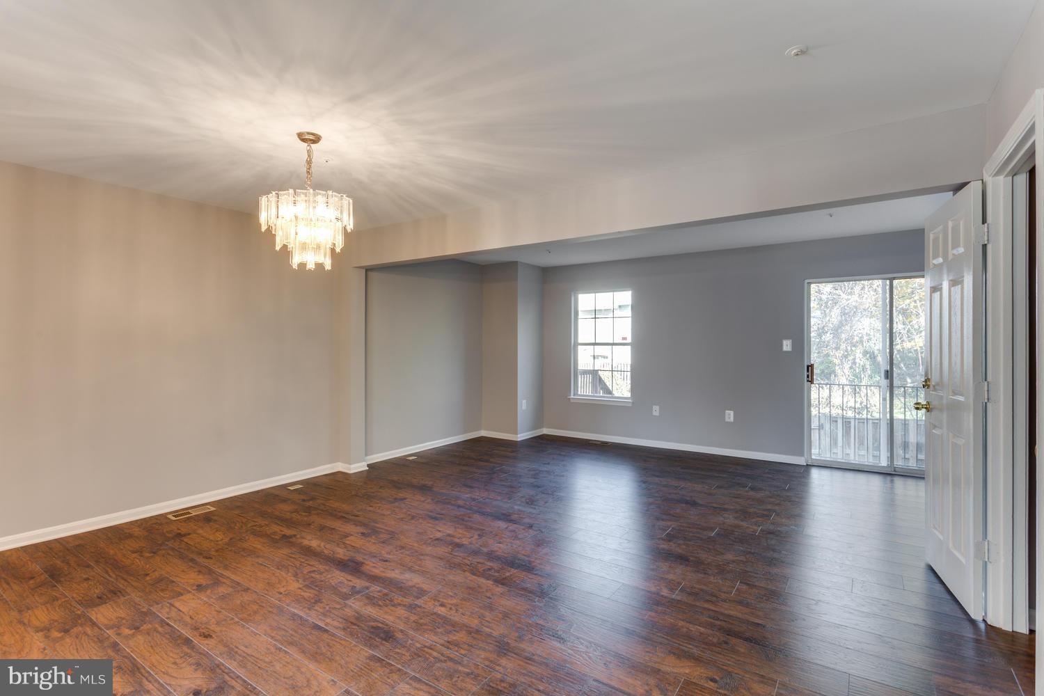 6567 Ronald Road Capitol Heights, MD 20743 - Photo 16 of 29 Dining / Living Room