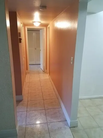 $2,000 | 900 Northeast 147th Street, Unit 4A, Miami, FL 33161