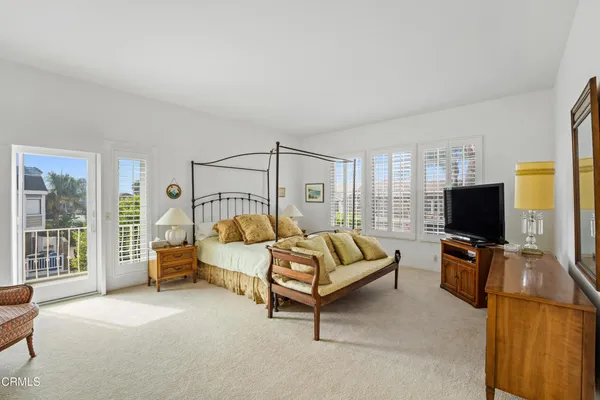 $2,299,000 | 2000 Peninsula Road, Oxnard, CA 93035