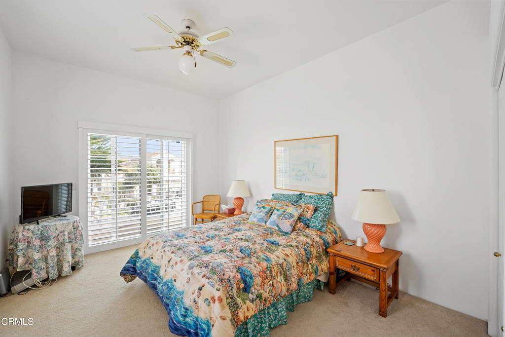 2000 Peninsula Road Oxnard, CA 93035 - Photo 33 of 37