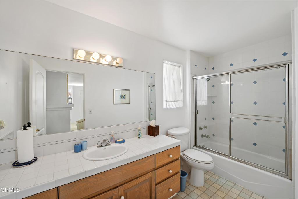 2000 Peninsula Road Oxnard, CA 93035 - Photo 35 of 37