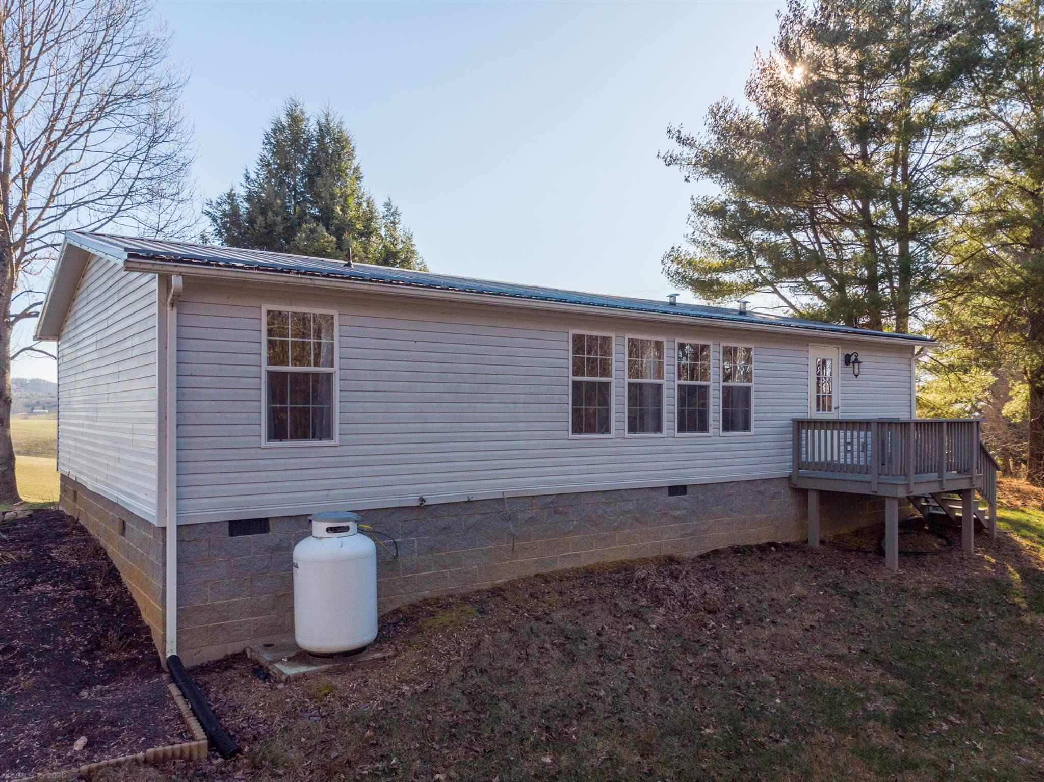 927 Huffville Road Northeast Pilot, VA 24138 - Photo 9 of 45 Gallery Image 9