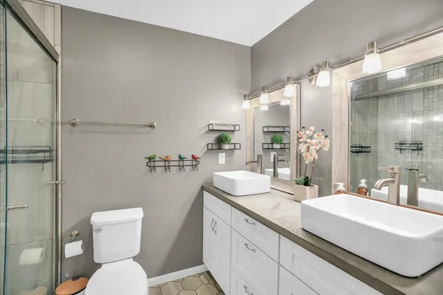 $695,000 | 1010 Parkview Drive, Mahomet, IL 61853