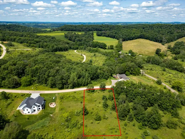 $6,400 | Lot 312 Cross Trail, La Valle, WI 53941