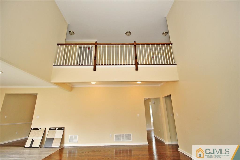 301 Plainfield Road Edison, NJ 08820 - Photo 17 of 25 a view of a hallway with entryway