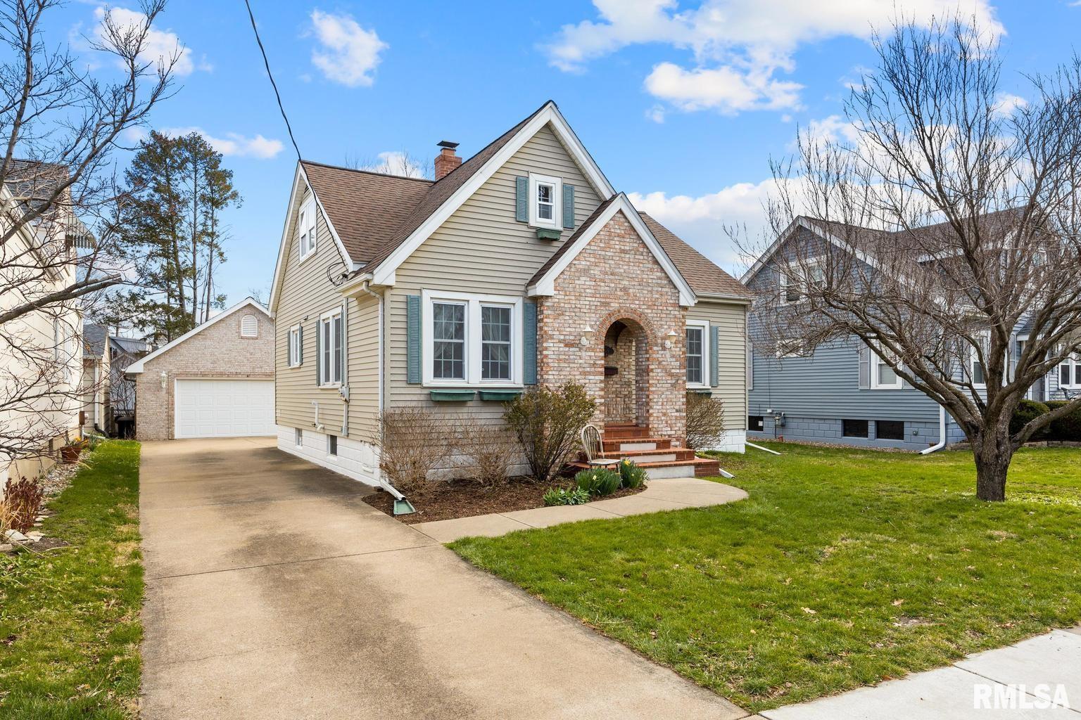 519 East Madison Street Morton, IL 61550 - Photo 2 of 40