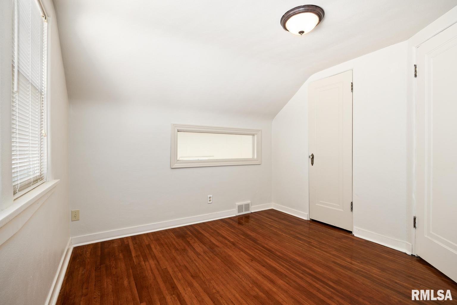 519 East Madison Street Morton, IL 61550 - Photo 25 of 40