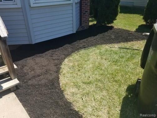 3051 York Road Rochester Hills, MI 48309 - Photo 15 of 18