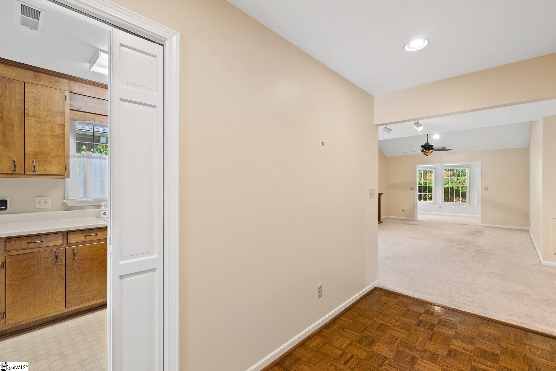 127 Hummingbird Ridge Greenville, SC 29605 - Photo 13 of 25 Gallery Image 13