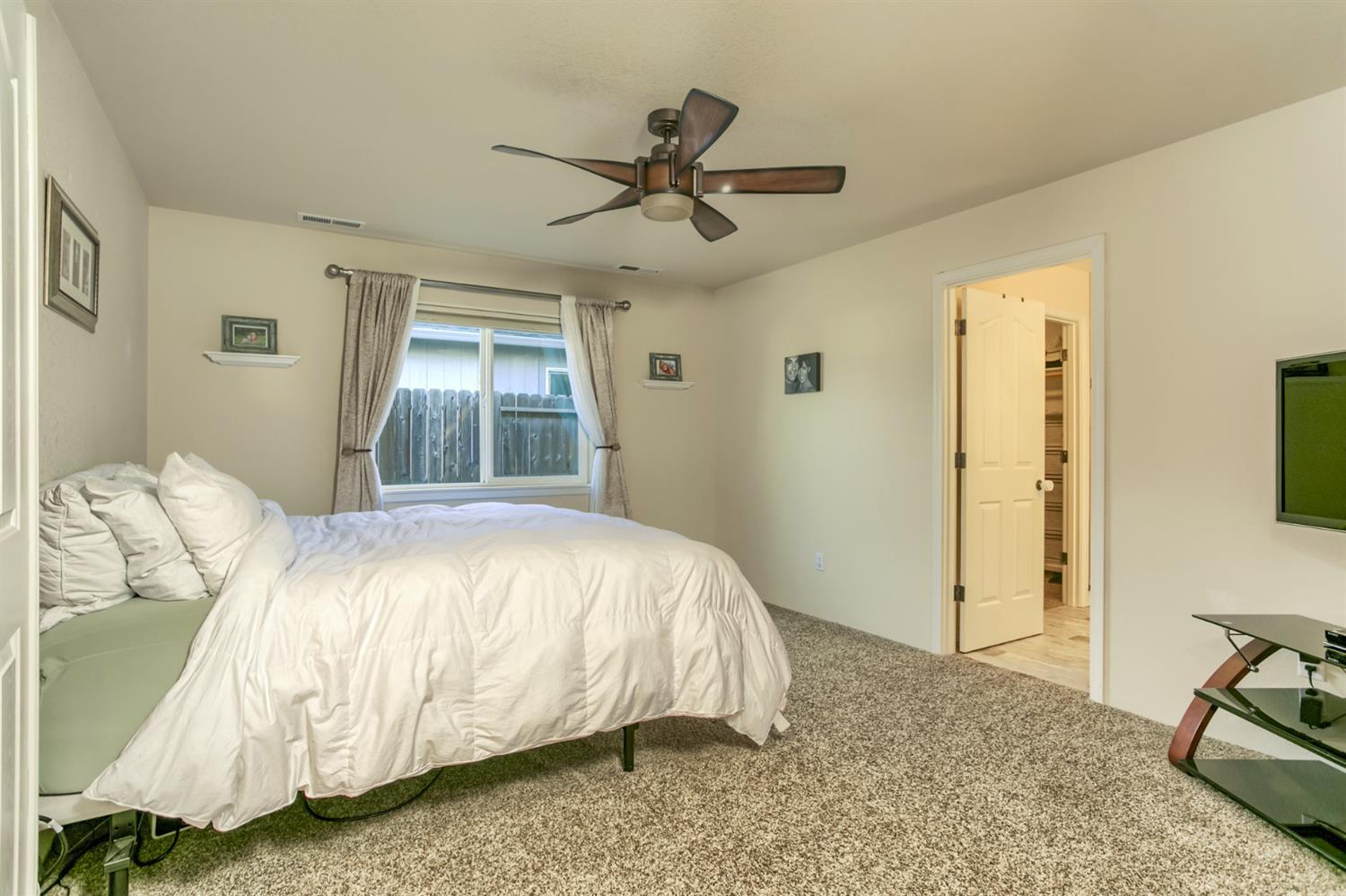 1317 Pheasant Way Central Point, OR 97502 - Photo 19 of 25 Additional Photo