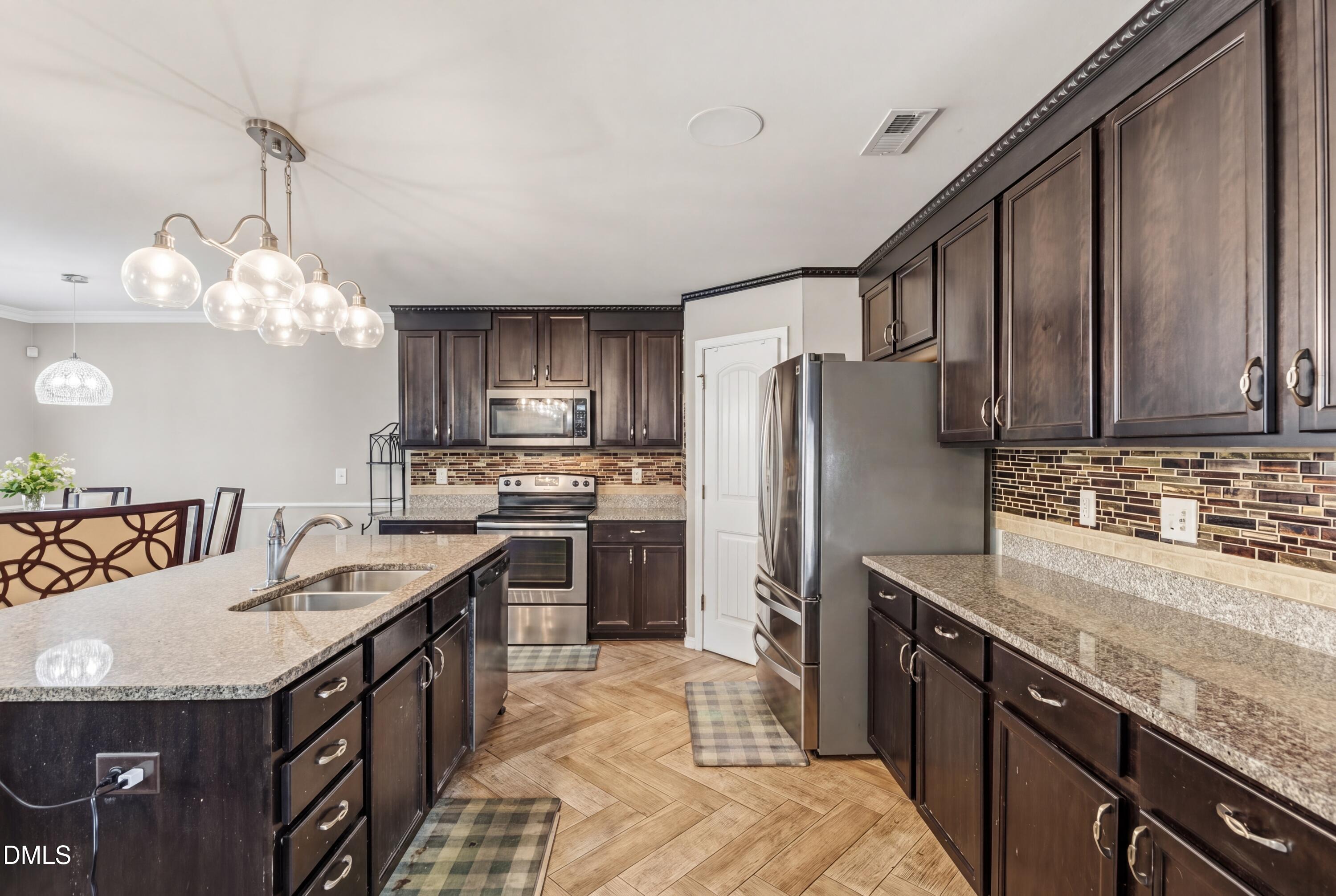 4349 Lyman Avenue Raleigh, NC 27616 - Photo 8 of 32 hf_20260514_143522_b81ea788-87a4-4735-96