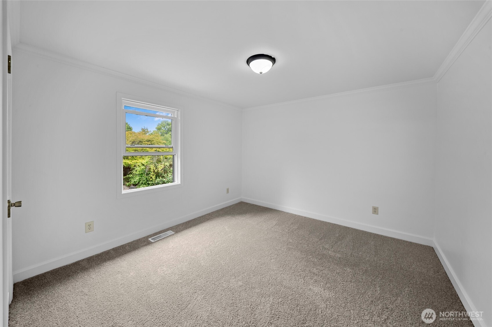 4844 Ruddell Road Southeast Lacey, WA 98503 - Photo 22 of 39 Gallery Image 22