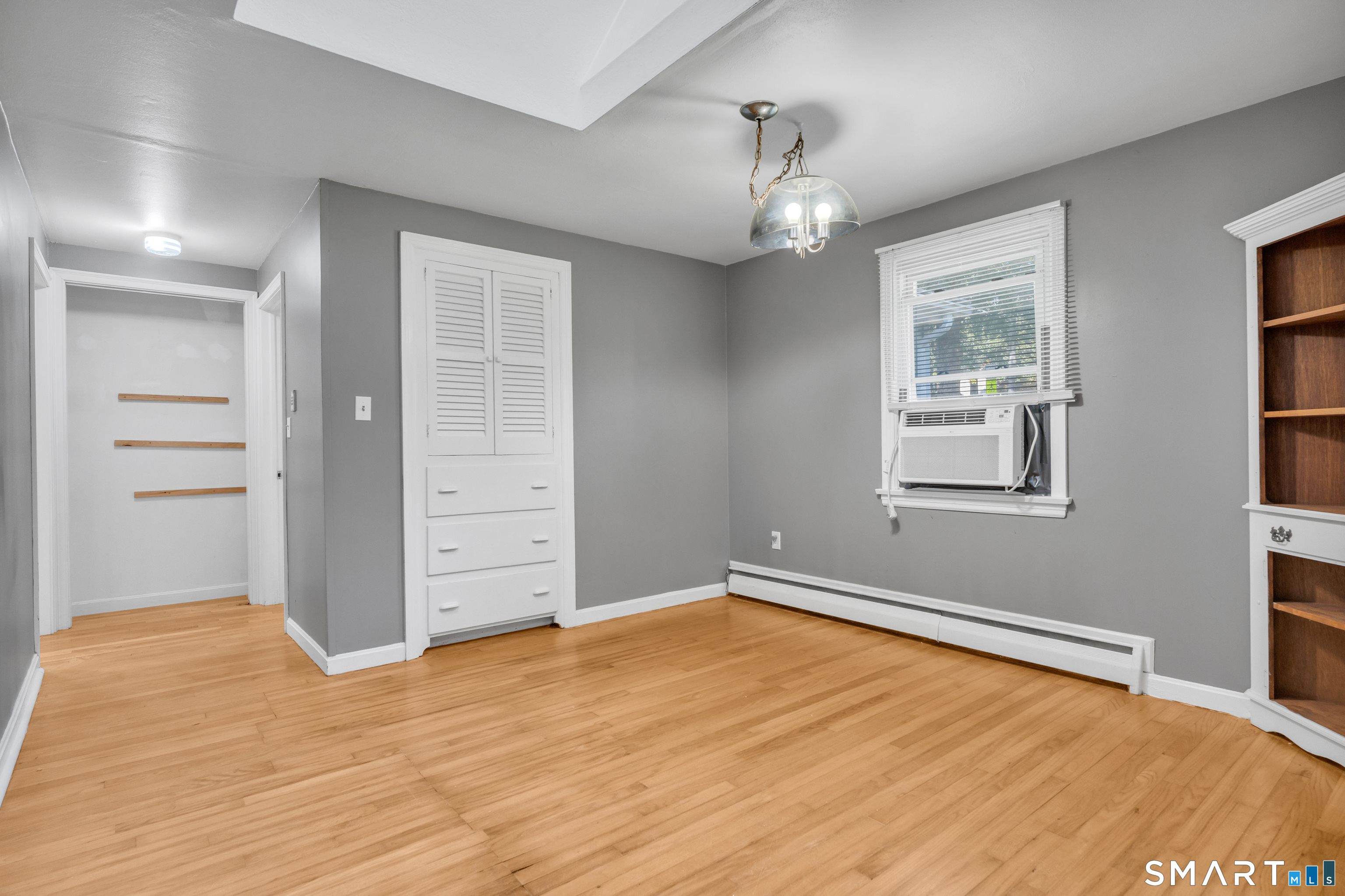 561 Old Colchester Road Montville, CT 06382 - Photo 16 of 38 Gallery Image 16
