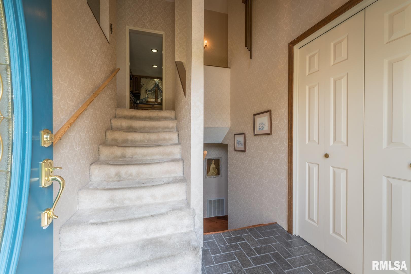 11615 Spowart Road West Frankfort, IL 62896 - Photo 2 of 50 Gallery Image 2
