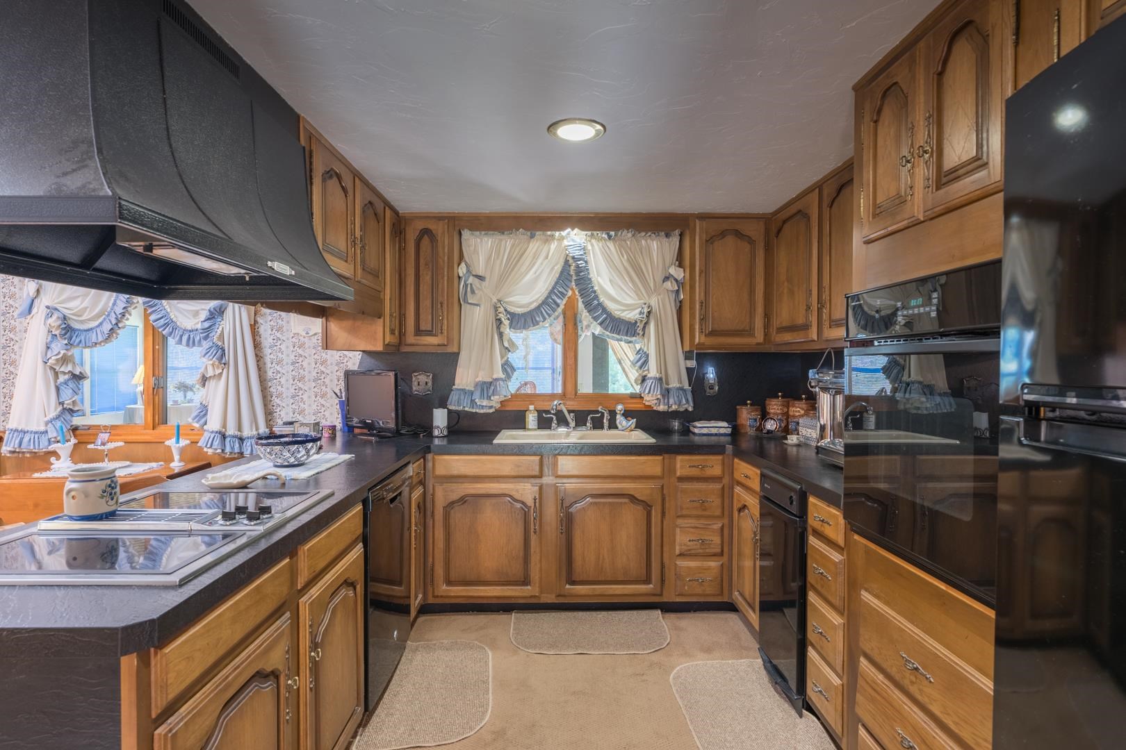 11615 Spowart Road West Frankfort, IL 62896 - Photo 14 of 50 Gallery Image 14