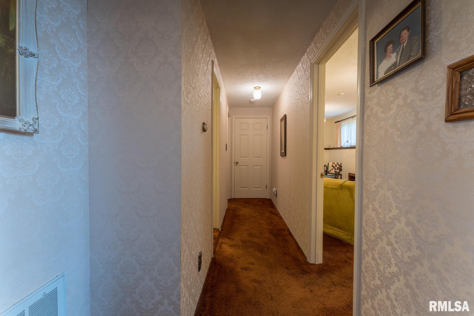 11615 Spowart Road West Frankfort, IL 62896 - Photo 27 of 50 Gallery Image 27