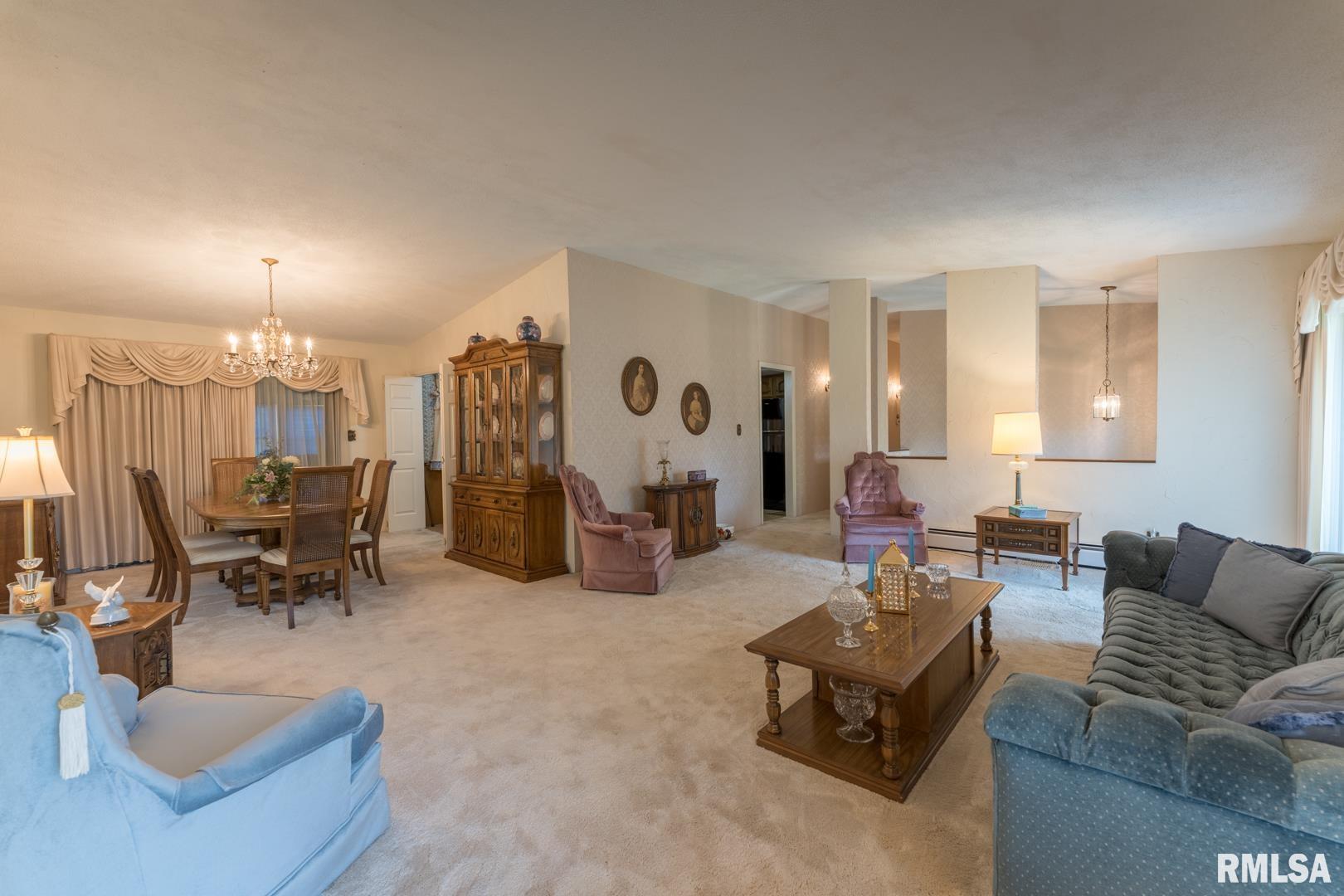 11615 Spowart Road West Frankfort, IL 62896 - Photo 5 of 50 Gallery Image 5
