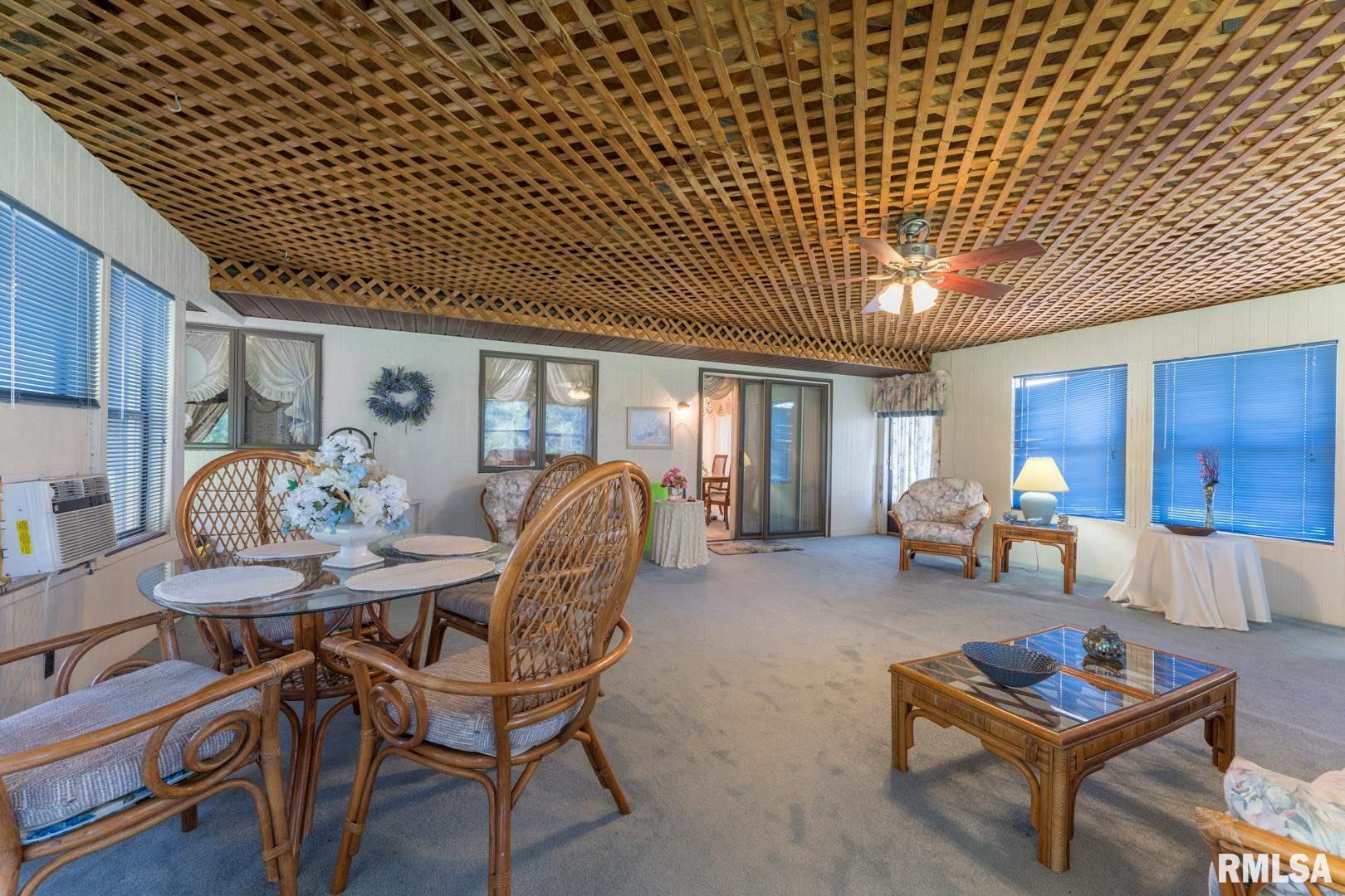 11615 Spowart Road West Frankfort, IL 62896 - Photo 9 of 50 Gallery Image 9