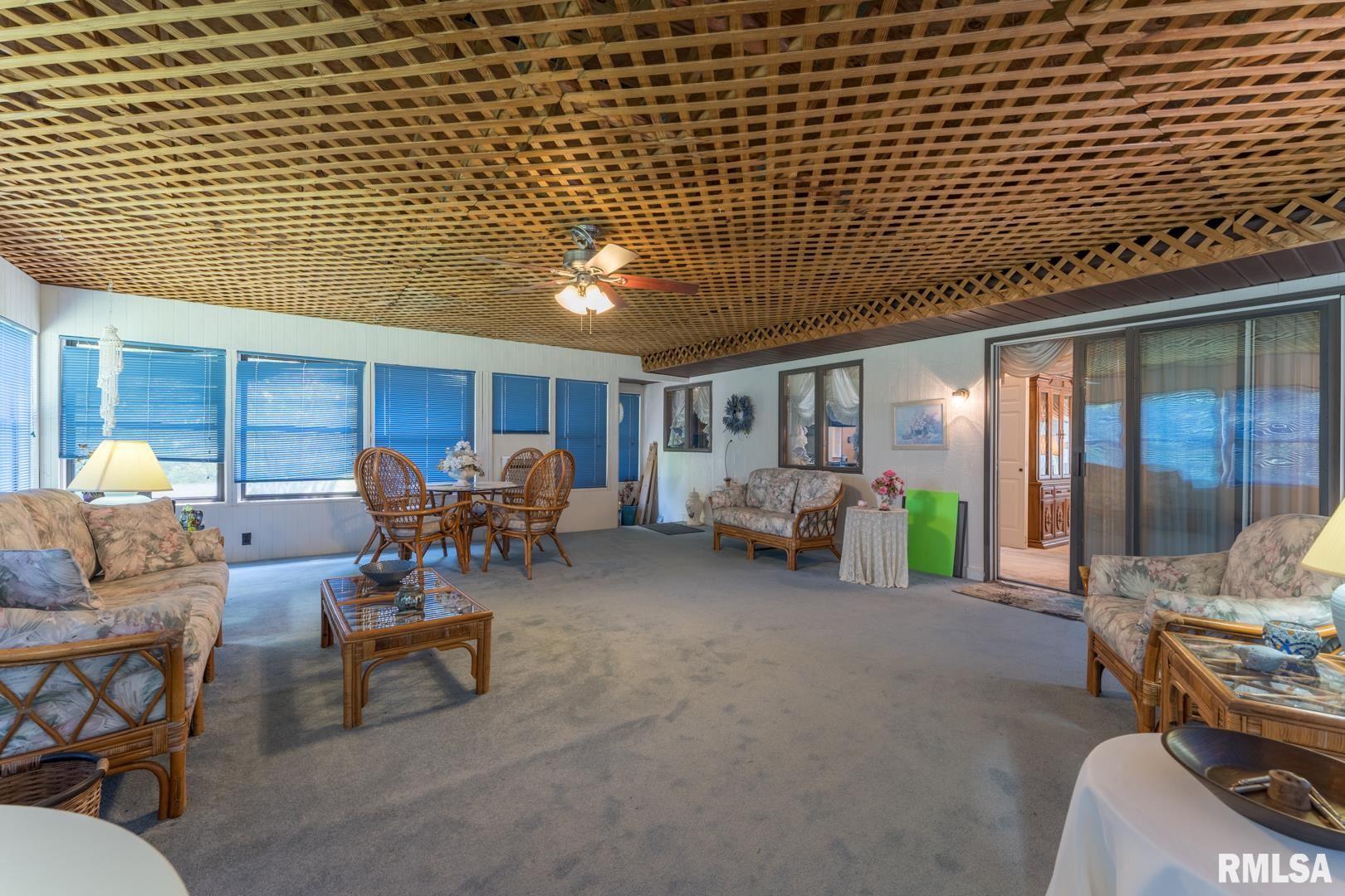 11615 Spowart Road West Frankfort, IL 62896 - Photo 10 of 50 Gallery Image 10