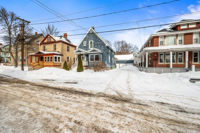 $218,000 | 116 Washington Street, Berlin, NH 03570