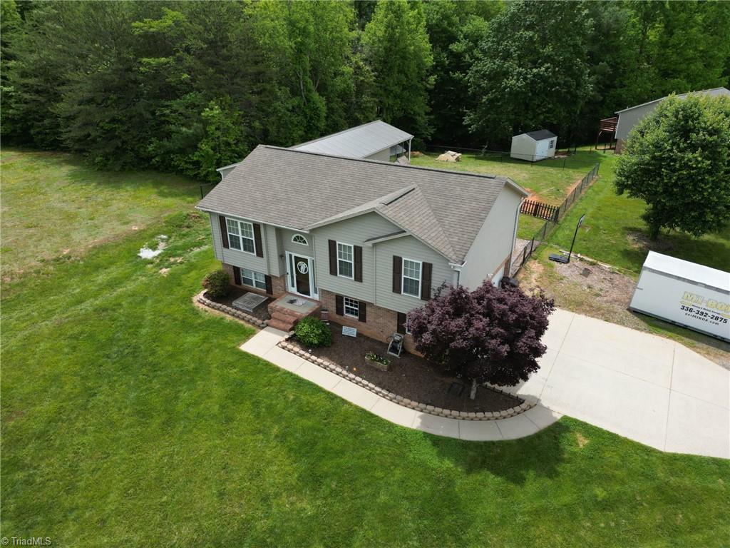 113 Stone Bridge Road Mount Airy, NC 27030 - Photo 45 of 50 Gallery Image 45