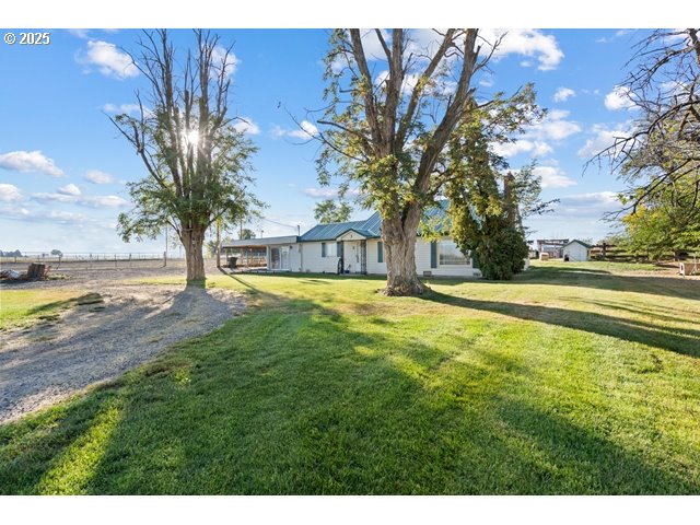 33968 East Loop Road Stanfield, OR 97875 - Photo 3 of 48 a view of yard with swimming pool and green space