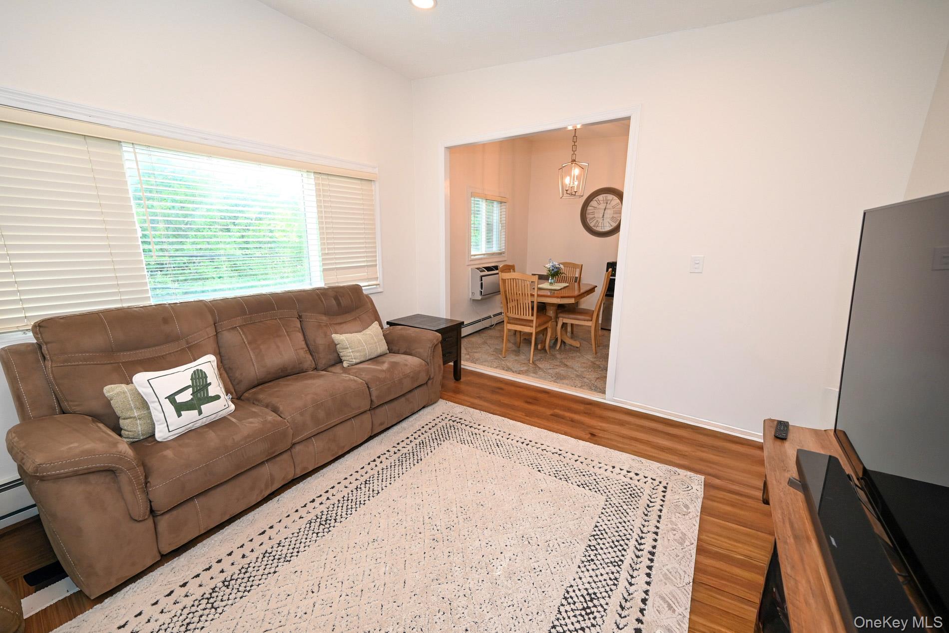 271 North Newbridge Road, Unit 2C Levittown, NY 11756 - Photo 23 of 34