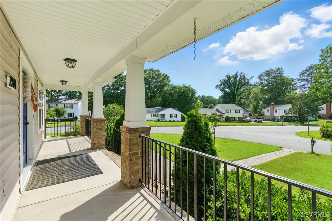 2201 Vandover Road Henrico, VA 23229 - Photo 42 of 43 a view of a balcony with yard