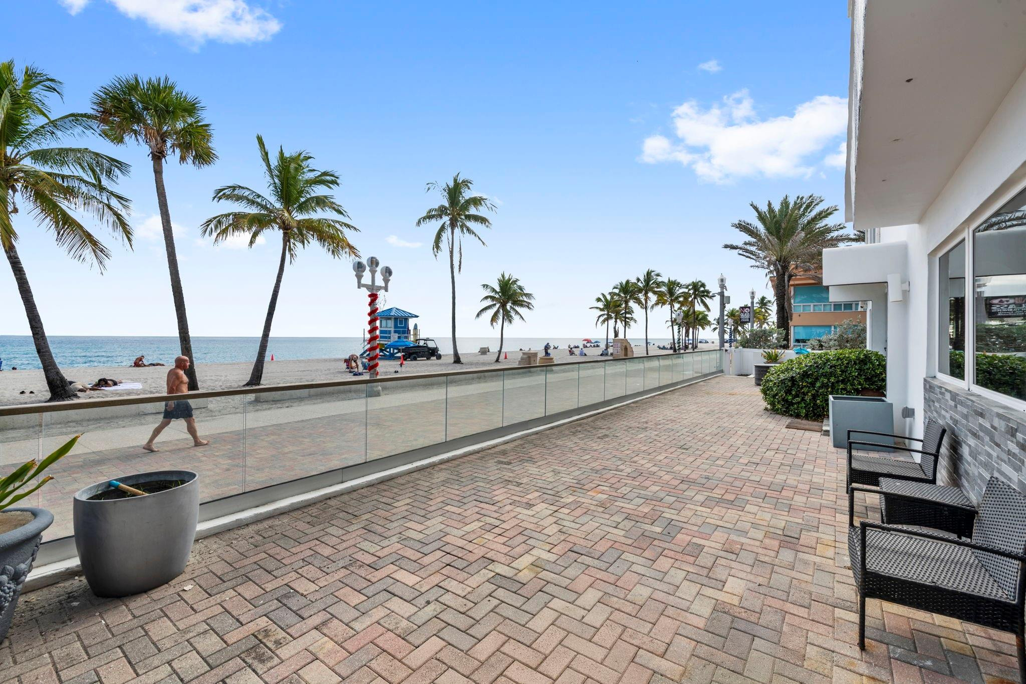 2203 North Surf Road Hollywood, FL 33019 - Photo 9 of 60 Photo 9