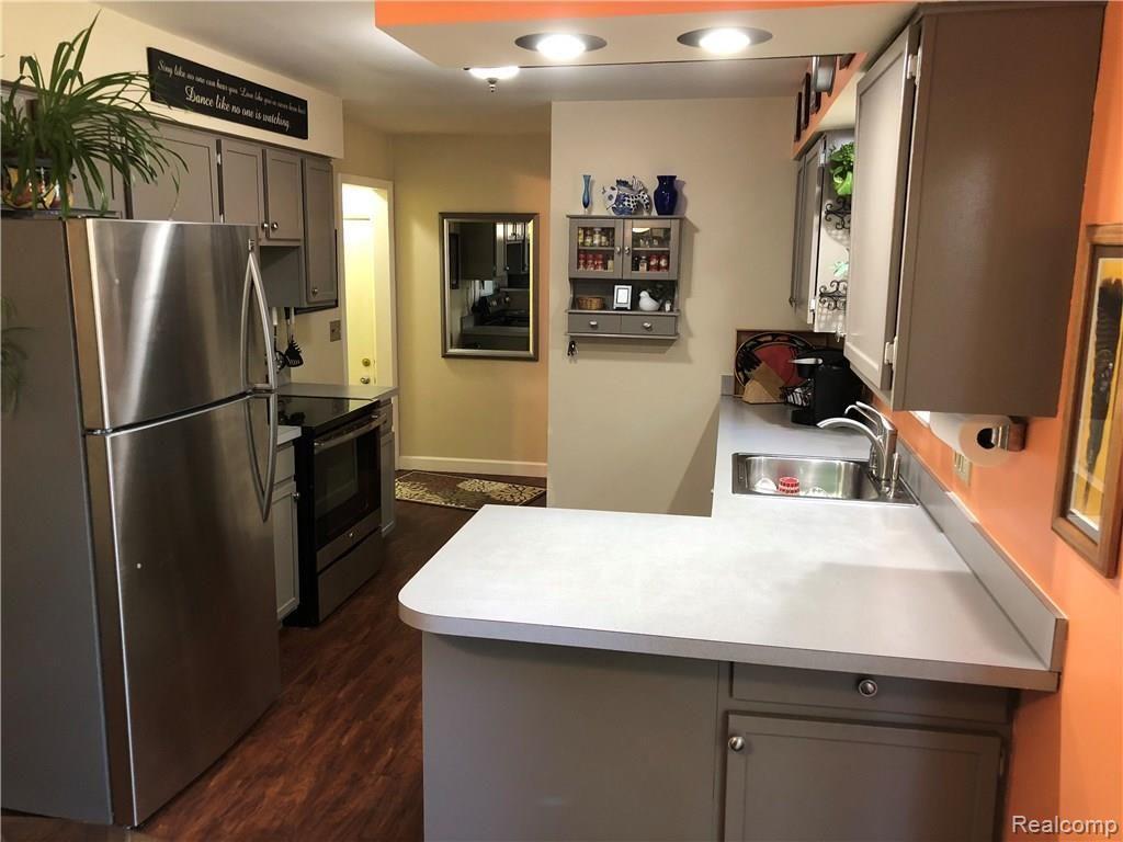 6452 East Bennington Road Durand, MI 48429 - Photo 8 of 28 8.jpeg