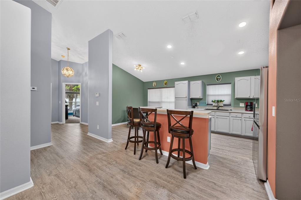 2577 Oneida Loop Kissimmee, FL 34747 - Photo 37 of 70 Gallery Image 37