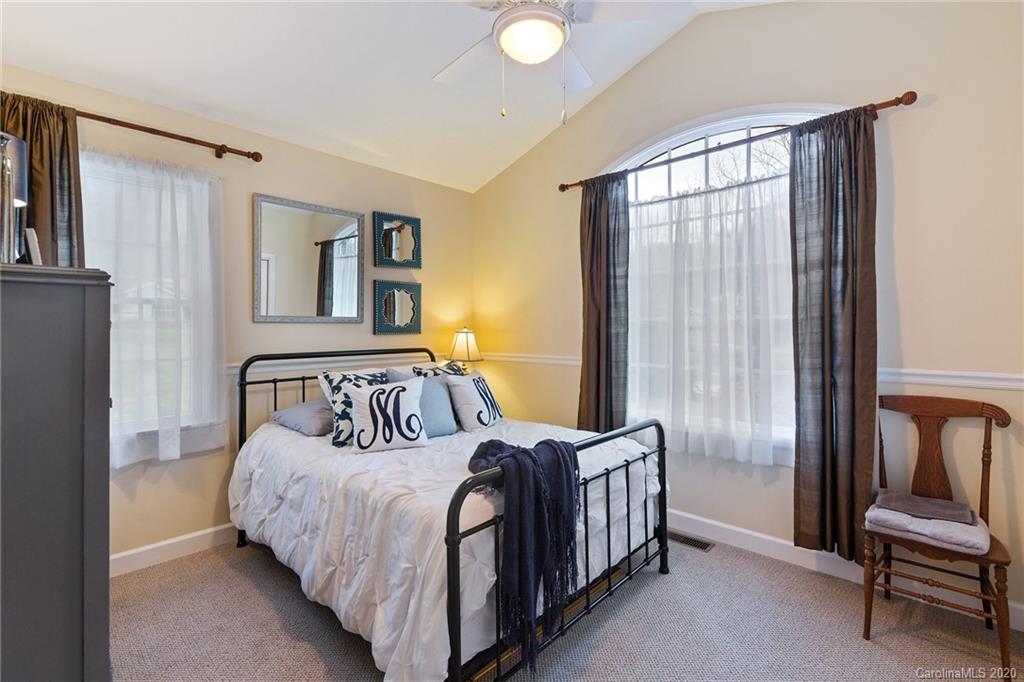 2304 Crymes Cove Road Waynesville, NC 28786 - Photo 14 of 28 Gallery Image 14