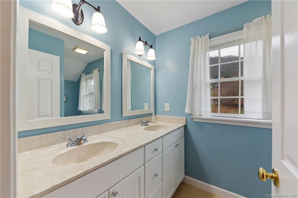 2304 Crymes Cove Road Waynesville, NC 28786 - Photo 23 of 28 Gallery Image 23