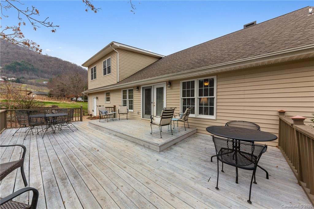 2304 Crymes Cove Road Waynesville, NC 28786 - Photo 24 of 28 Gallery Image 24