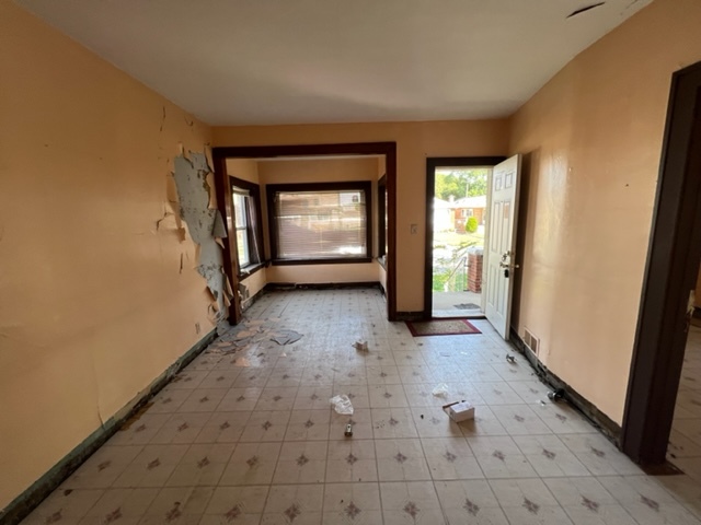 305 153rd Street Calumet City, IL 60409 - Photo 11 of 40 a view of a room with a wooden door