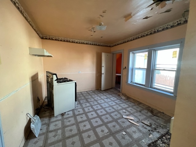 305 153rd Street Calumet City, IL 60409 - Photo 15 of 40 a view of a storage & utility room